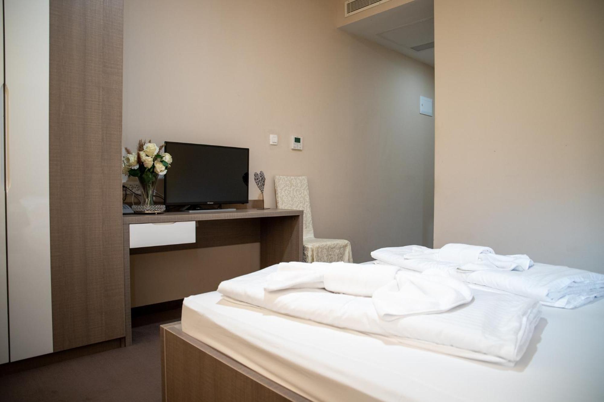 Hotel Narenta Metković Extérieur photo